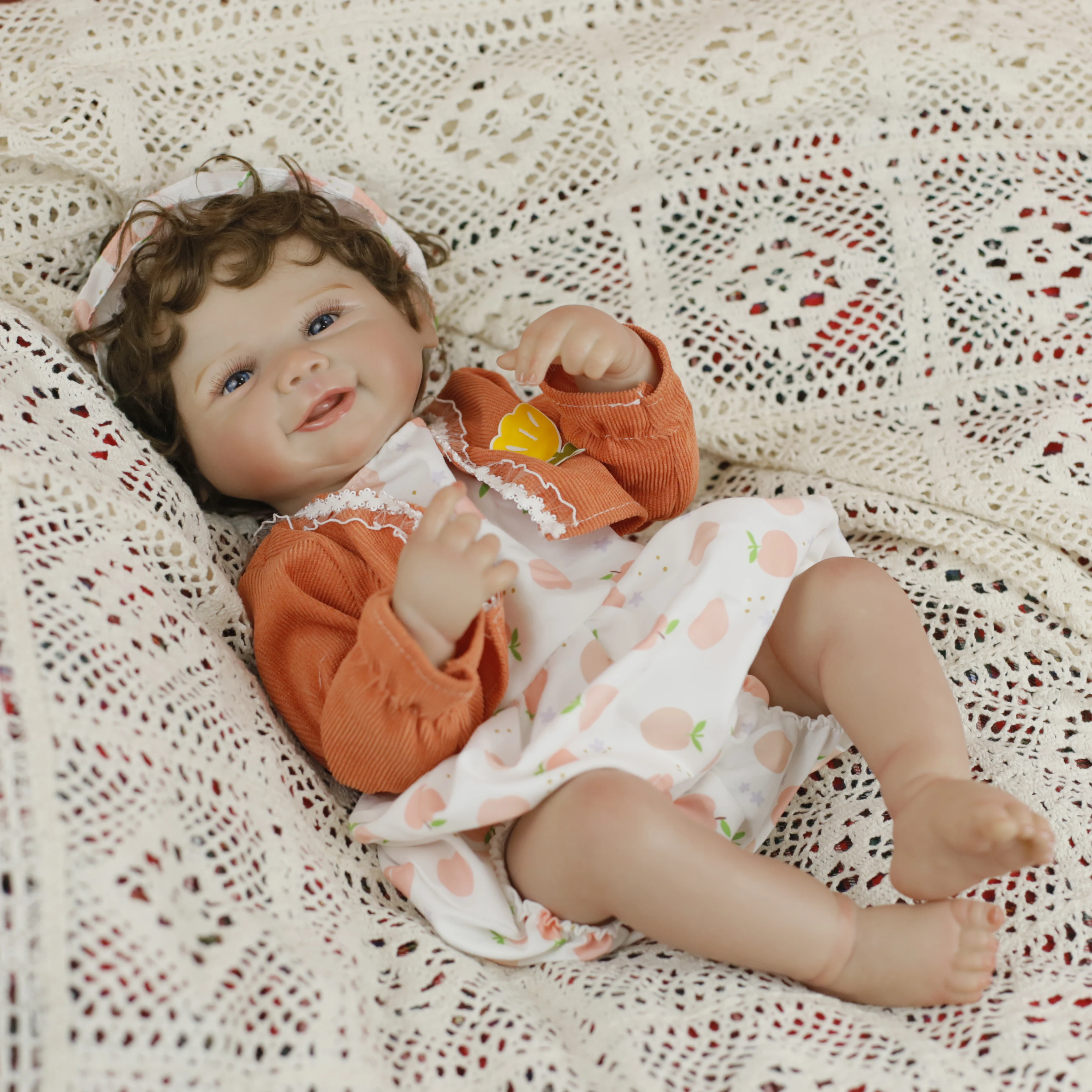 19inch Full Body Vinyl Reborn Baby Doll Vivienne Newborn Lifelike Soft Touch Cuddly Baby with Rooted Hair Best Christmas Gifts