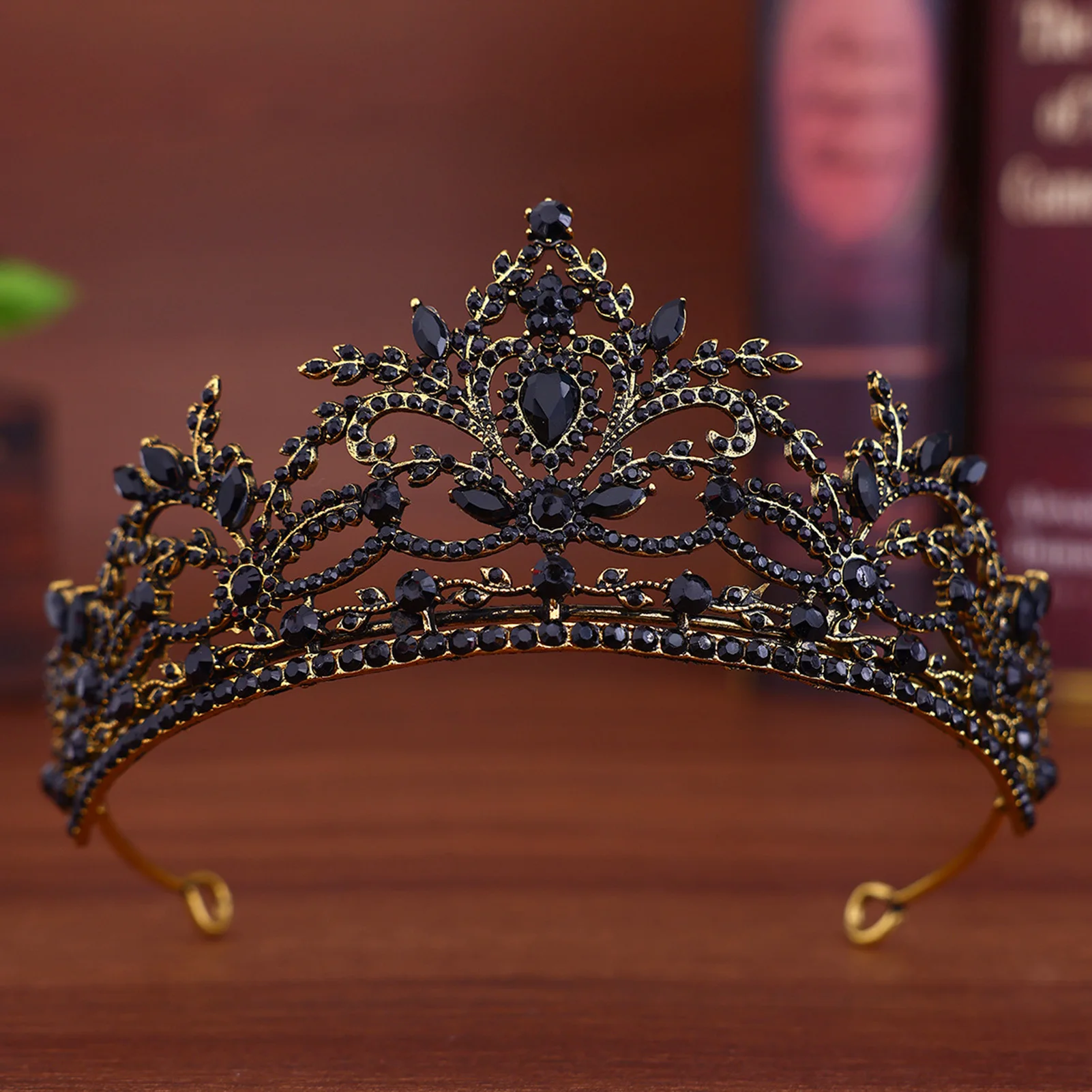 Bridal Crown Sparkling Tiara for Wedding Party Pageant Luxury Rhinestone Alloy Headband Elegant Princess Hair Accessory Gift