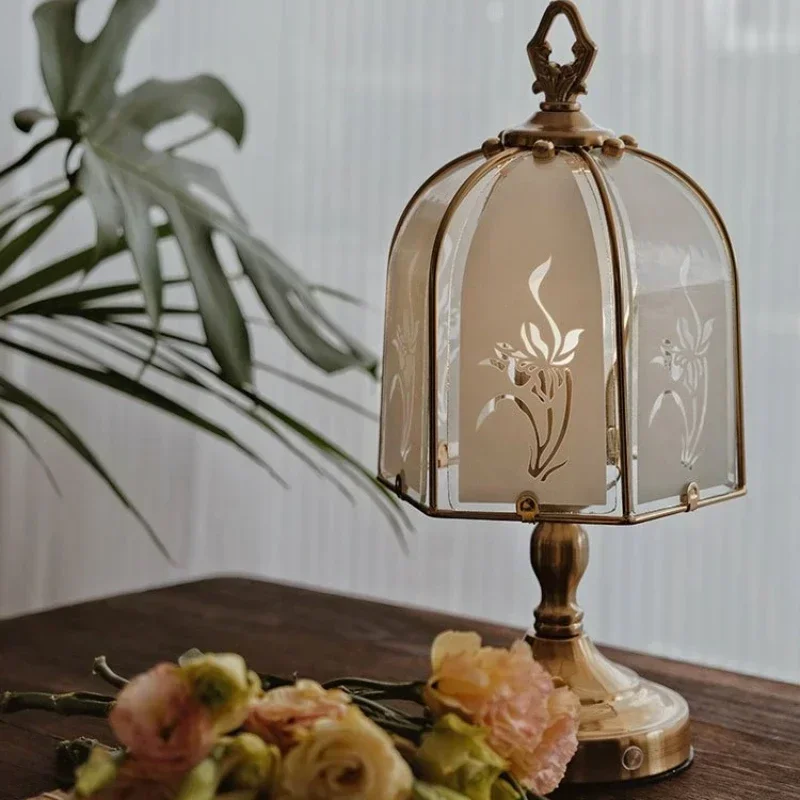 Vintage Table Lamp Zhonggu Shanghai Charging Retro Cream Glass Lamp Mobile Atmosphere Enhancer Adds Charm to Any Room