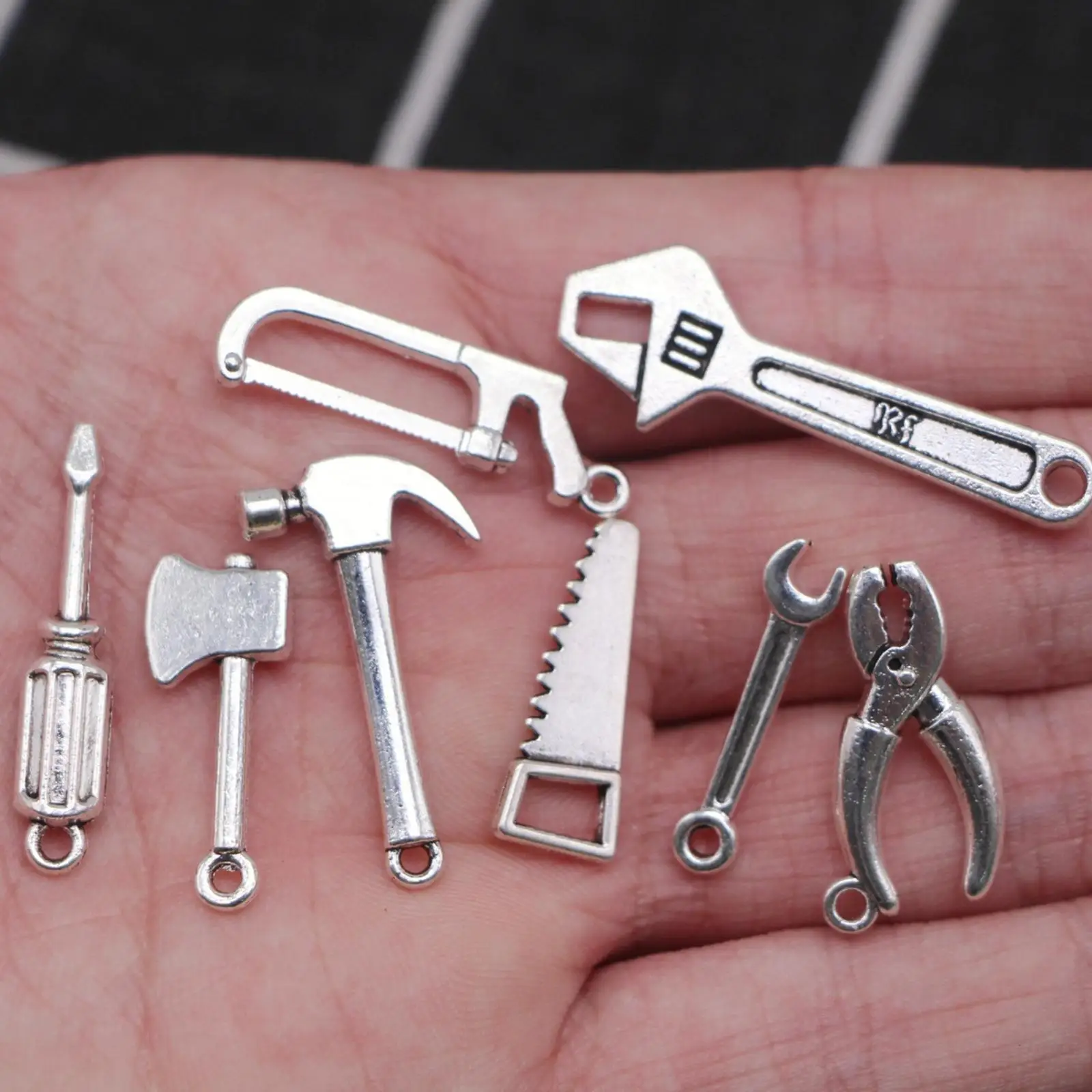 

Simulation Wooden Toolcase Dollhouse Miniature Wrench Model 1 12 Scale for Mini Room Accessories and Decoration