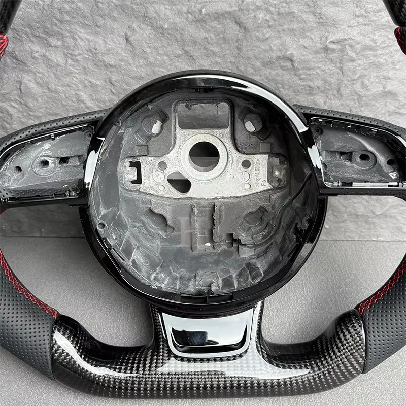 Suitable for Audi A3 A4 A5 S4 S5 Q3 Q5 Q7, with optional multifunction buttons and customized red carbon fiber steering wheel