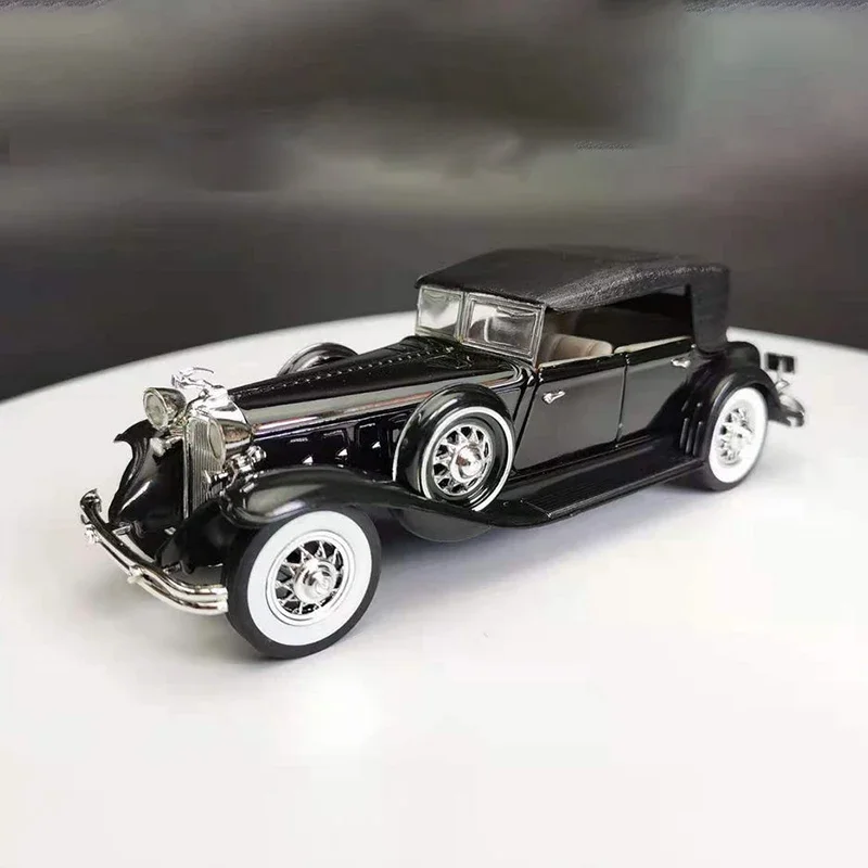 Diecast 1:32 Chrysler 1932 LEBARON Classic Car Alloy  Model Metal Collection Decoration Souvenir Ornaments Display