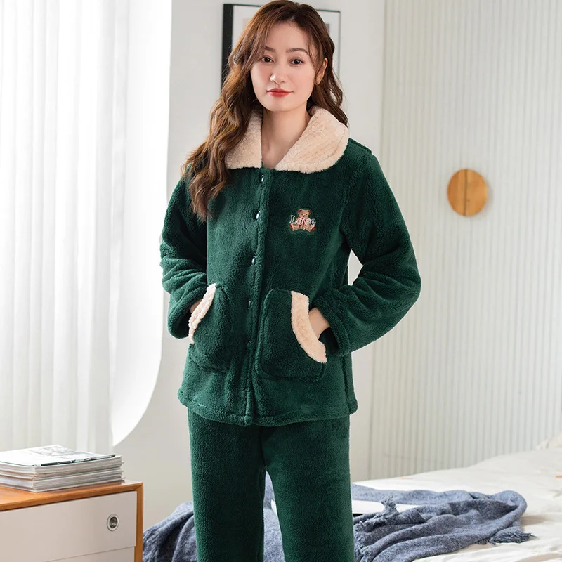 Pajamas Sets Women Winter Warm Thickening Fashion Home Lounge Wear Flannel Sleepwear Female Velvet Lovely Bear Night Suits New