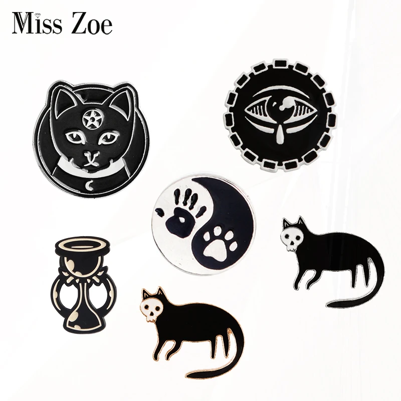 Insignias de ojo de lágrima personalizadas, Pines de solapa de ropa, alfileres de brujería negra Punk, broche de esmalte de bruja y gato, reloj de arena, pata de gato