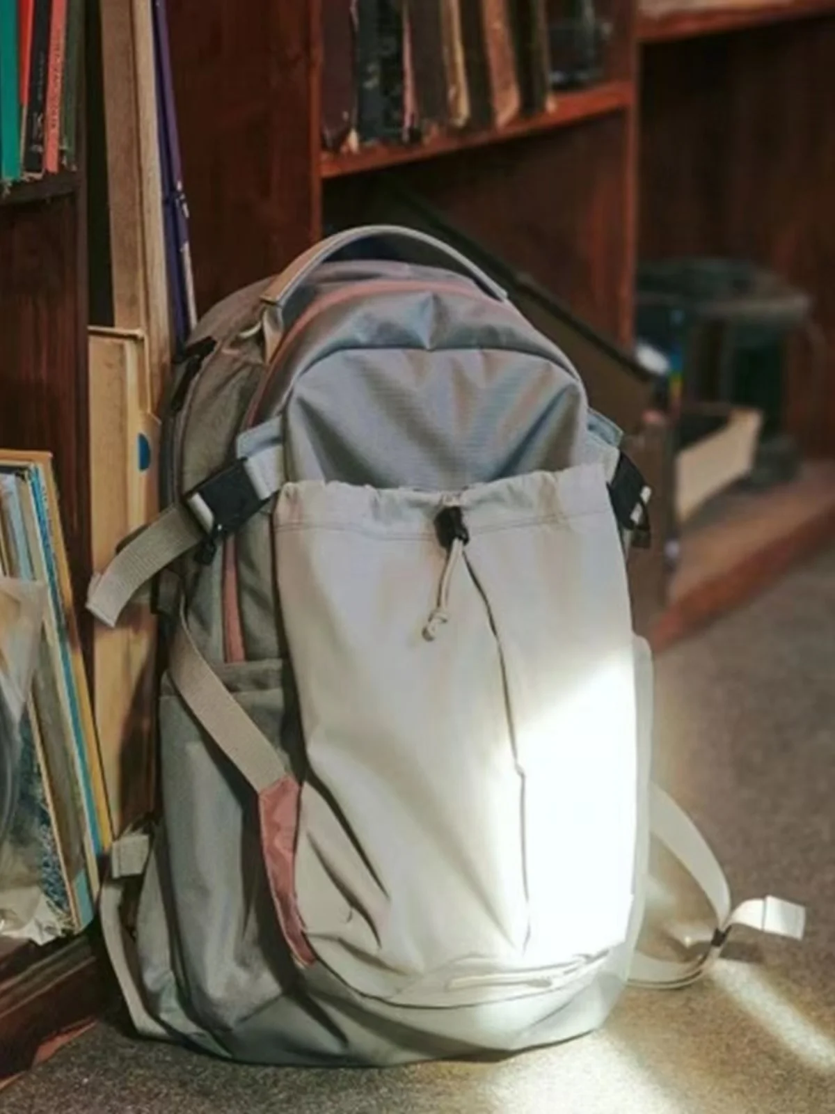 

New Dstring ex Large Capaci Bapa Lightweight Travel Outdoor Climbing Bag Student Bookbag Easy Carry Nylon Material