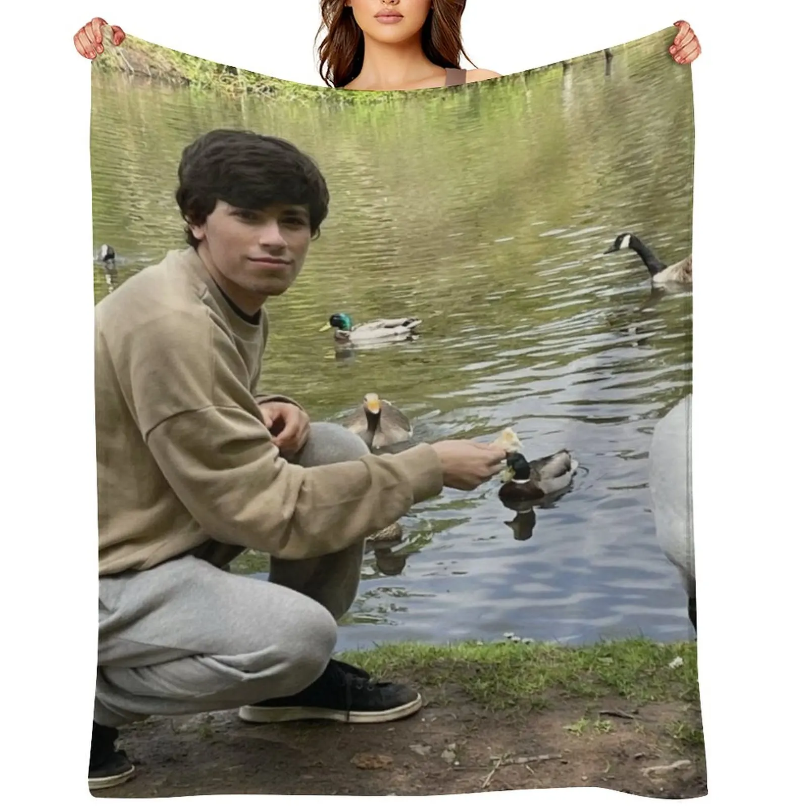 

GeorgeNotFound Throw Blanket Decorative Throw Fashion Sofas blankets and throws Heavy Blankets