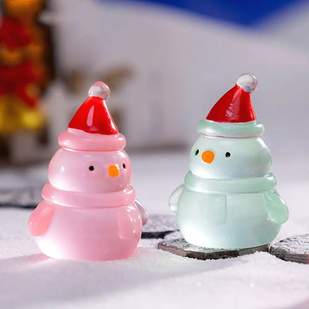 10pcs Cute Mini Luminous Snowman Figurines Glowing in Dark Cartoon Christmas Snowman Statue Resin Crafts