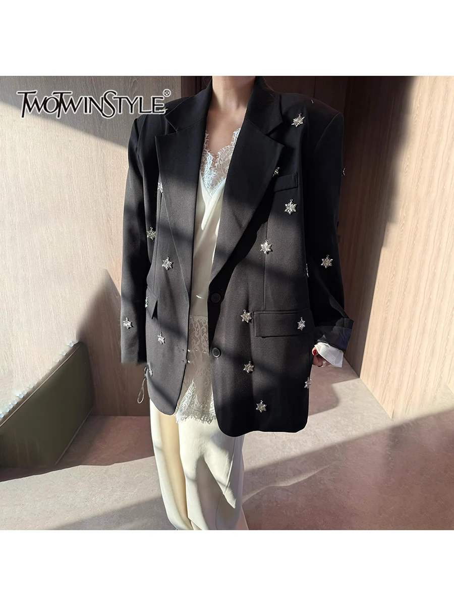 

TWOTWINSTYLE Solid Loose Spliced Sequined Casual Blazers for Women Lapel Long Sleeves Patchwork Pocket Fashion Blazer Female New