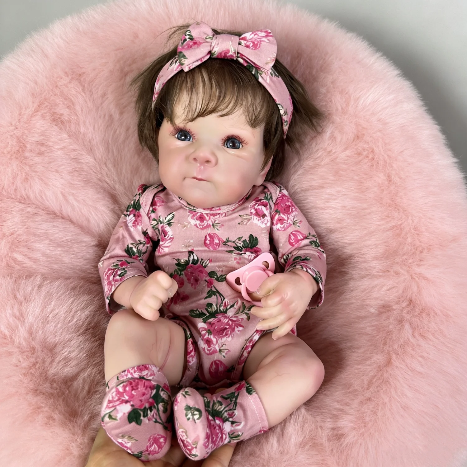 

19-inch Already Finished Painted Reborn Doll Bettie Newborn Doll Soft Hand-rooted Hair 3D Skin Tone Visible Veins Handmade Doll