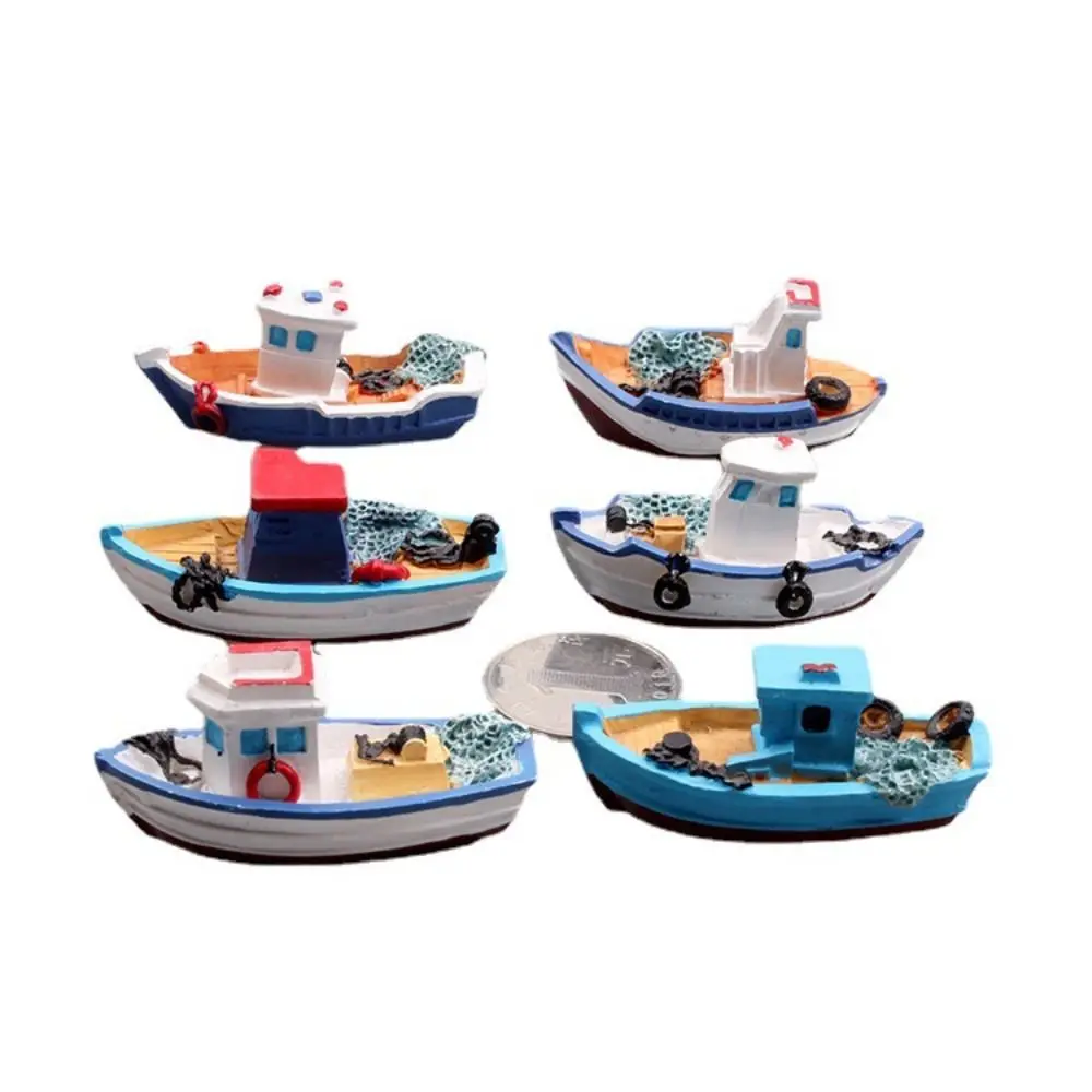 Decoration Birthday Gift Sand Table Game Aquarium Fishing Boat Yacht Boat Boat Model Fishing Ship Toy Tabletop Ornaments