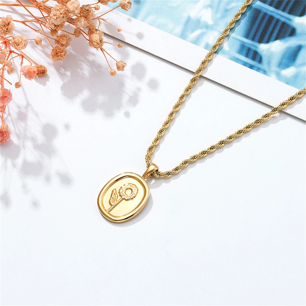 AILINFA Ladies Sunflower Necklace Round Brand Flower Pendant Fashion Jewelry Design Titanium Steel Twist Necklace Wholesale