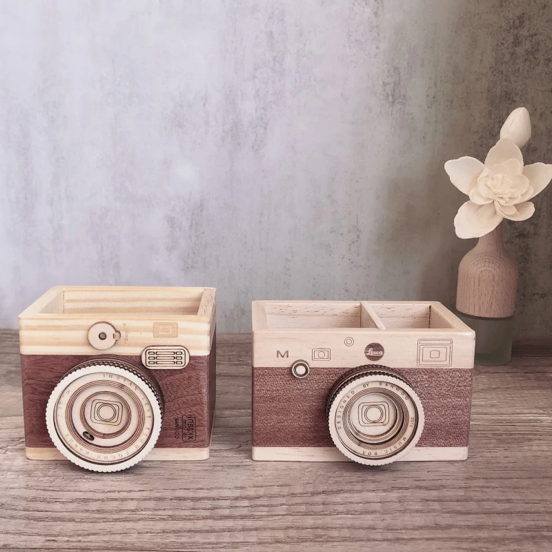 Wooden Retro Camera Pen Holder Handmade Wooden Ornaments Holiday Student Graduation Commemorative Gift