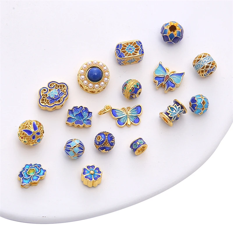 

1Pcs 18K Gold Copper Blue Butterfly Flower Loose Spacer Beads Charms for DIY Necklace Bracelets Earrings Jewelry Findings