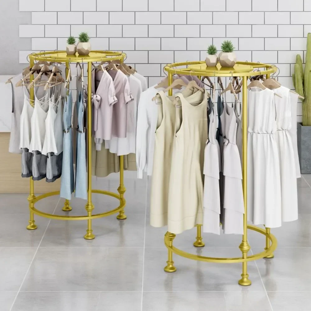 

Clothing store, round hangers, men's and women's clothing shelves, floor-standing display shelves, children's clothing, Nakajima