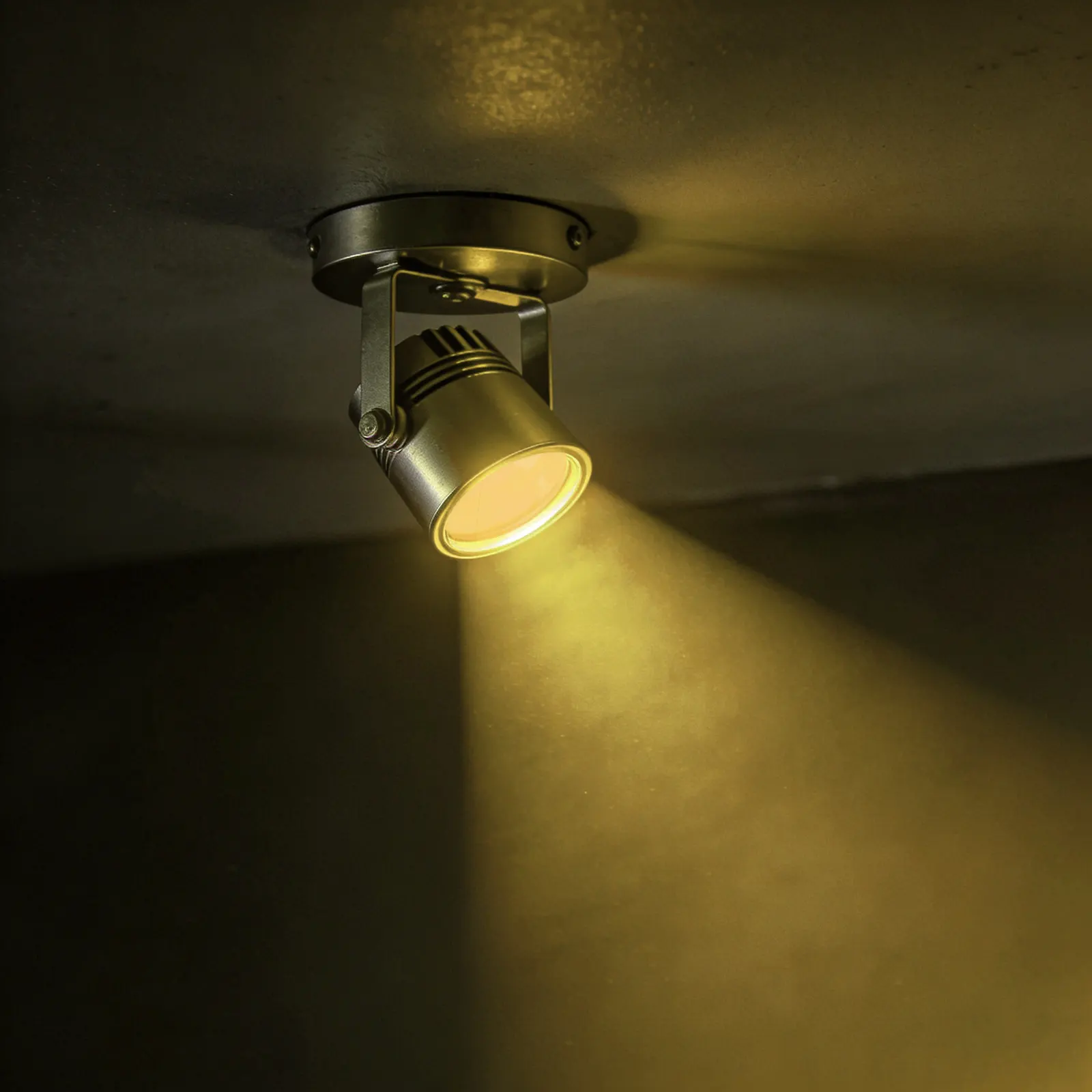 

50Pcs Lighting Gel Sheets for LED - 2.8 Inch Warm White Transparent Color Filters - Gel Filters for Mood Lighting and Photo