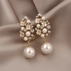 New Arrival Pearl Vintage Geometric Simple Micro Inlaid Hollow Flower Women Dangle Earrings Fashion Sweet Elegant Lady Jewelry