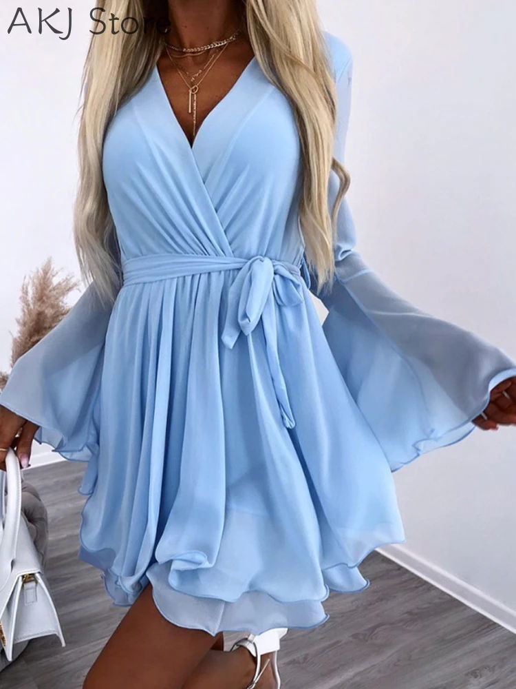 Mulheres V-Neck Bell manga plissada vestido em camadas