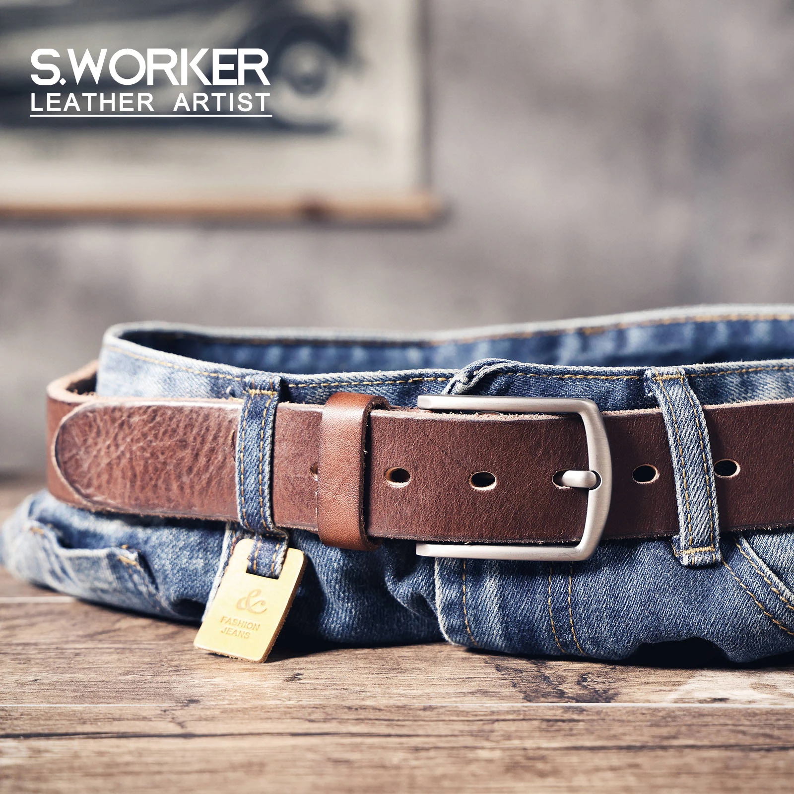 レトロカジュアルなトップレイヤー牛革メンズベルト、合金バックルベルトクリップ、手作りの本革ベルト、シンプルで多用途、トレンディです。