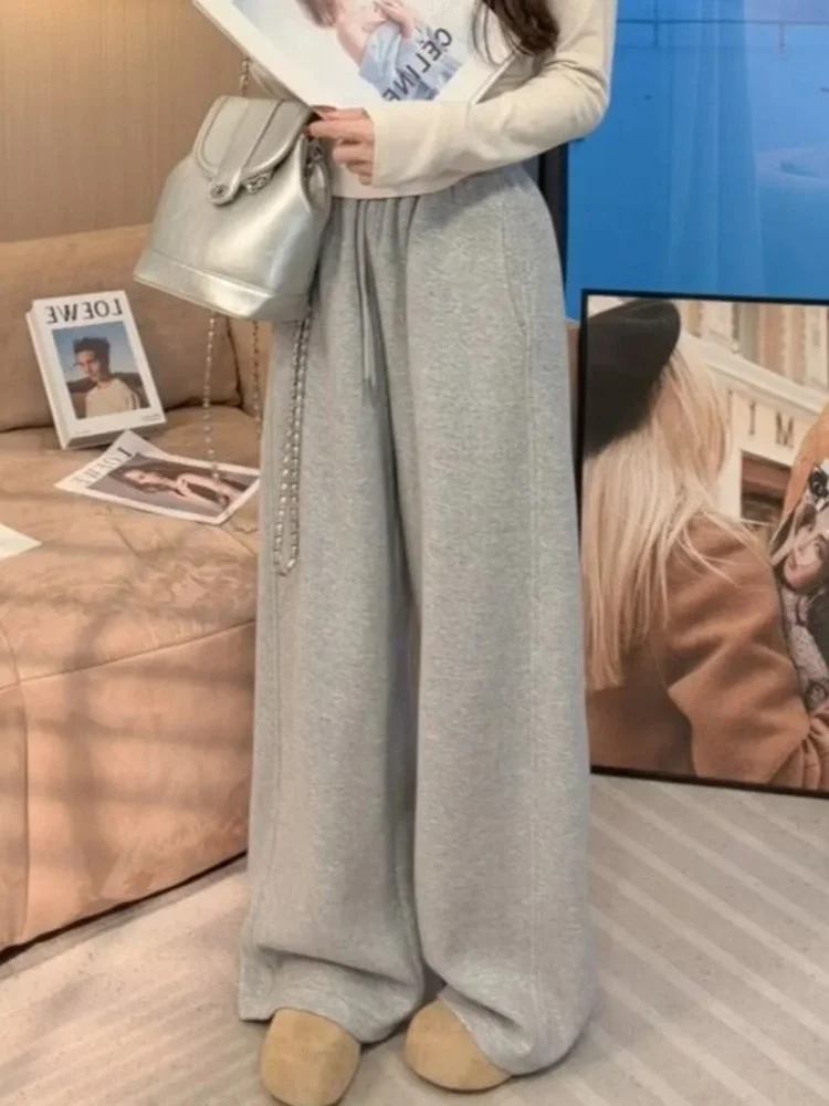 

Ladies Shiny Sequin Wide Leg Pants Drawstring Drapey Loose Fit Casual Trousers Spring 2026 New Style Slimming Effect