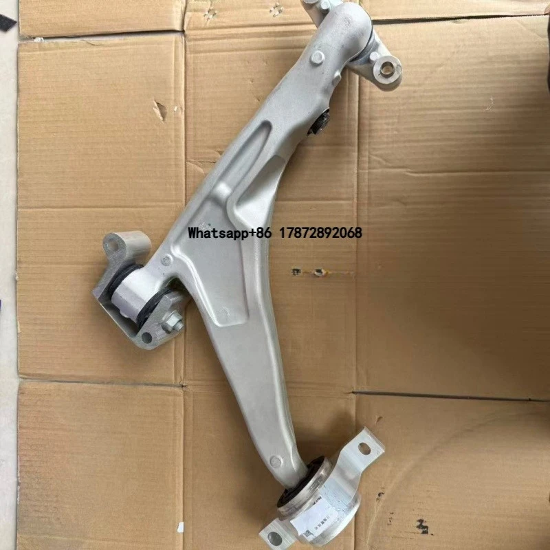 Hot sell automobile suspension system auto control arm 32370928 for 2017-2026  s90 v90 v60