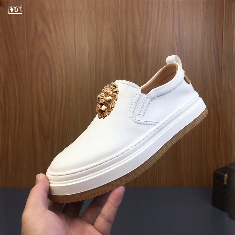 Luxury Men's Casual Leather Shoes Hollowed Out Breathable Soft Sole Driving Bean Shoes Surface Men's Shoes Korean Version A16