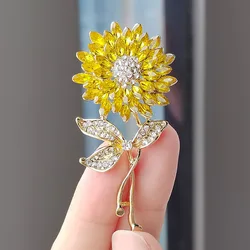 Enamel Rhinestone Sunflower Brooches For Women Casual Brooch Pin Clothes Suit Decoration Office Party Fashion Jewelry Gifts