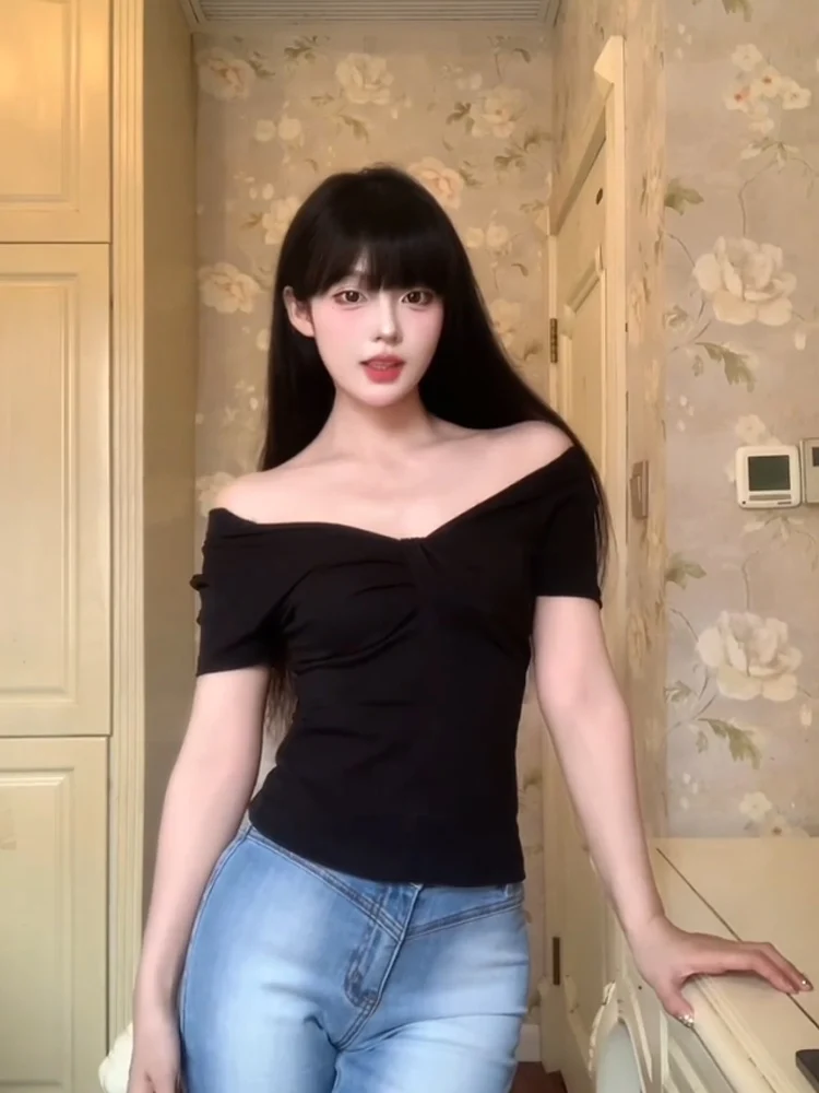 Pure Desire Sexy Bla-oulder ort-Slee T-shirt vrouwen Slim Fit Zomer Nieuwe Sle oulder Blootstelling Top