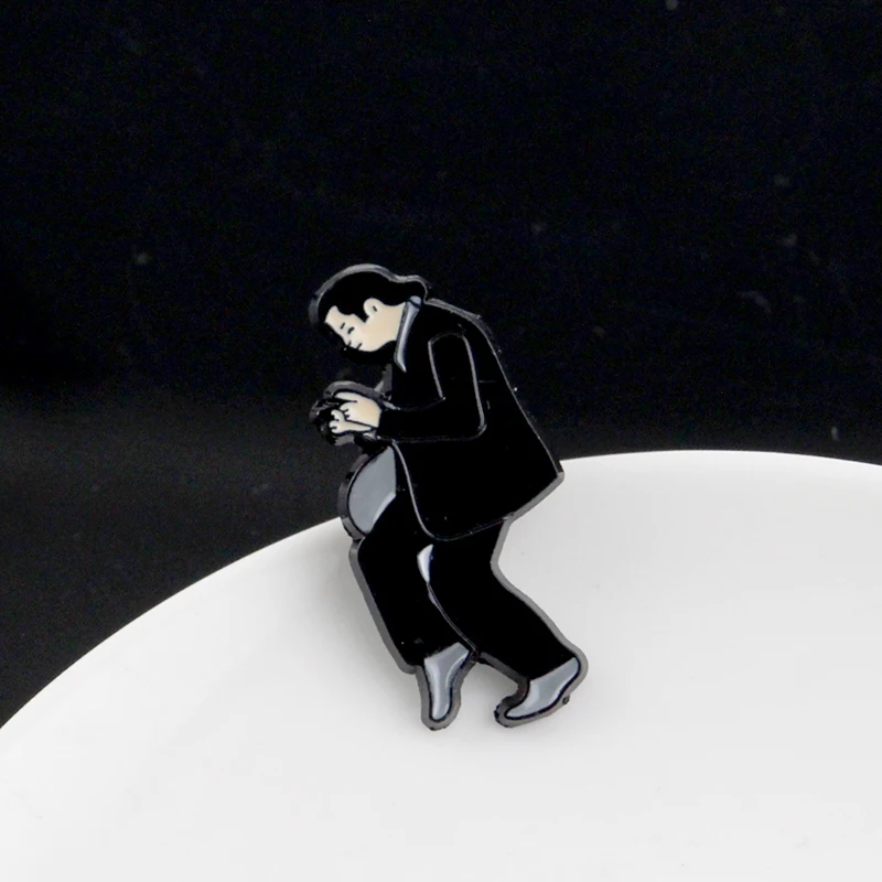 Creative Punk Fun Pulp Fiction Character Image Enamel Brooch Alloy Badge Clothes Backpack Pin Accessories Jewelry Gifts