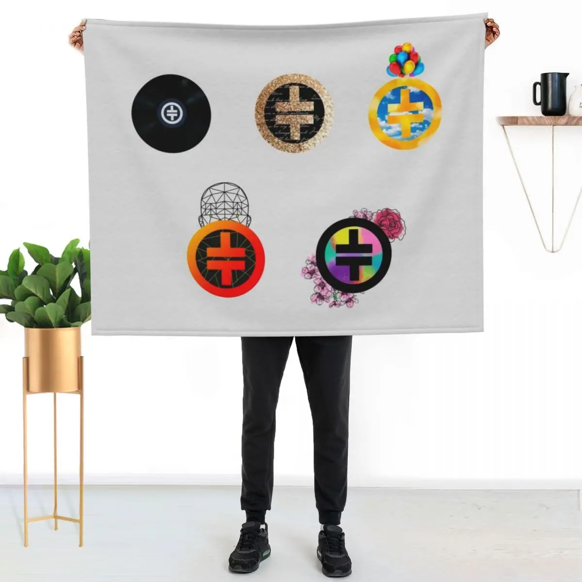 

Take That Chronology Symbol - Horizontal Version Throw Blanket Ultra Soft Flannel Fleece Blanket for All Seasons