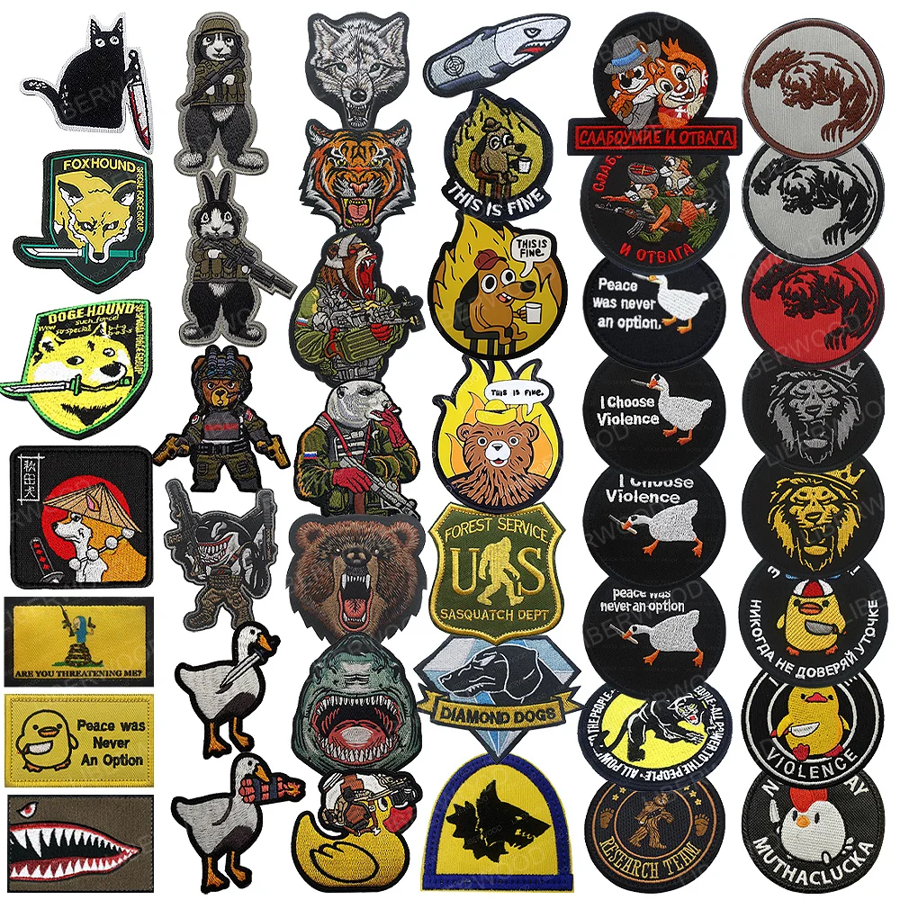 Funny Tactical Animals Bear Tiger Wolf Shark Duck CAT Goose Dog Bunny Bigfoot Guns Knifes Military Patch Embroidered Badge