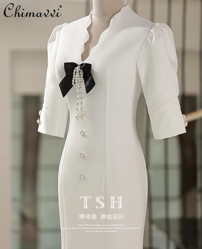 

White Evening Dress Women's High Fashion V-neck Slim-Fit Banquet Party Dress 2024 Summer New Mid-Length Temperament Dresses