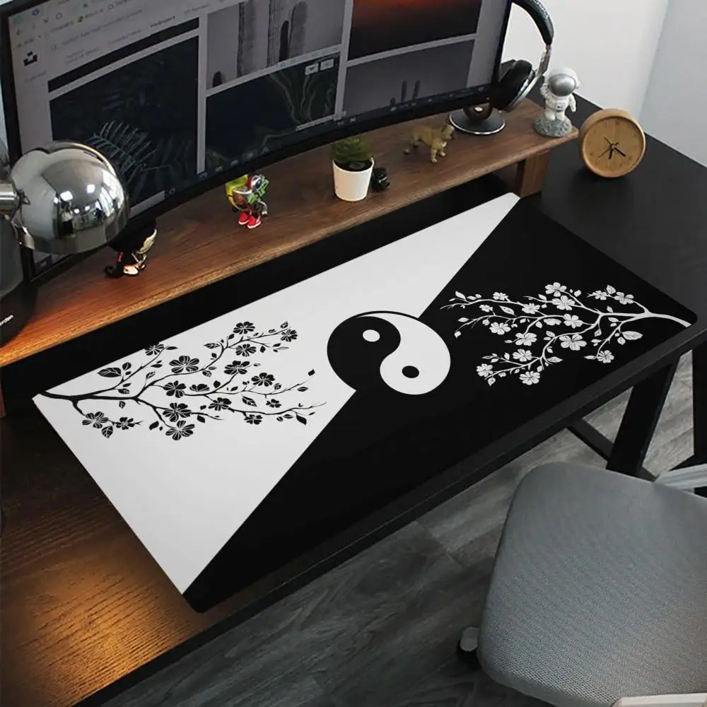 

The harmonious beauty of yin and yang and flower shadows suitable for work and gaming and office mouse pad