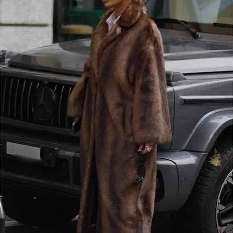 Abrigo de piel sintética de visón largo para mujer, abrigo cálido de invierno de piel sintética de felpa gruesa, chaqueta resistente al viento y al frío estilo callejero