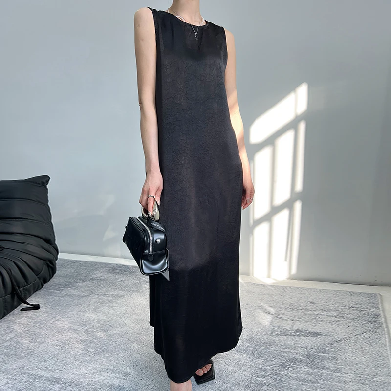 Vestido de seda para mujer, estampado de flores de color liso, cuello redondo, informal y transpirable, sin mangas, nuevo estilo primavera y verano 2025