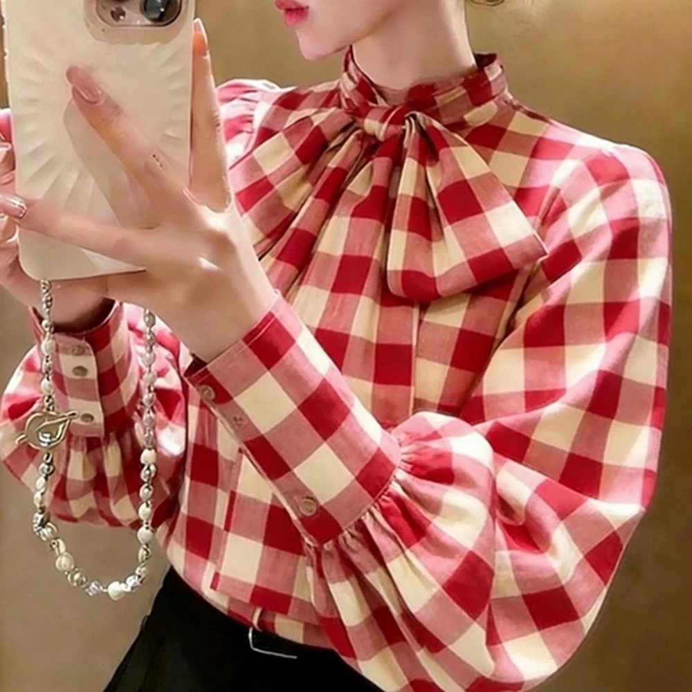 Korean chic small man unique beautiful top design sense niche new year red plaid shirt female winter