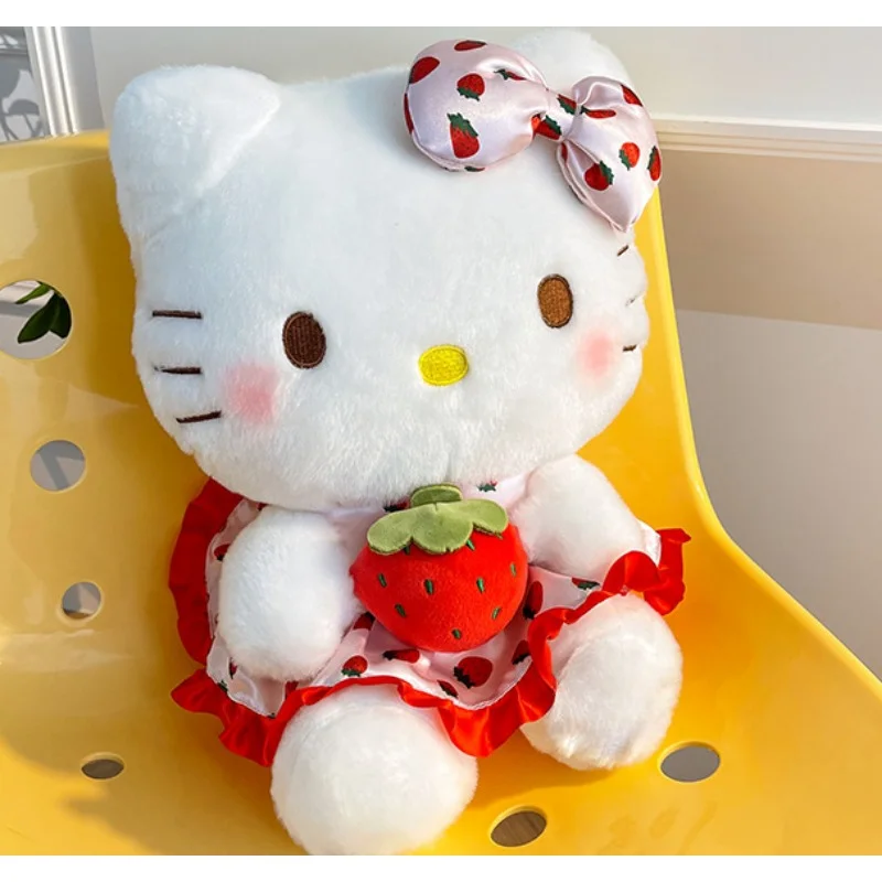 Kawaii Anime Strawberry KT Doll 20cm Sanrio Cartoon KT Cat Peluch Toy Home Decor Animal Sitting Doll Bed Decoration