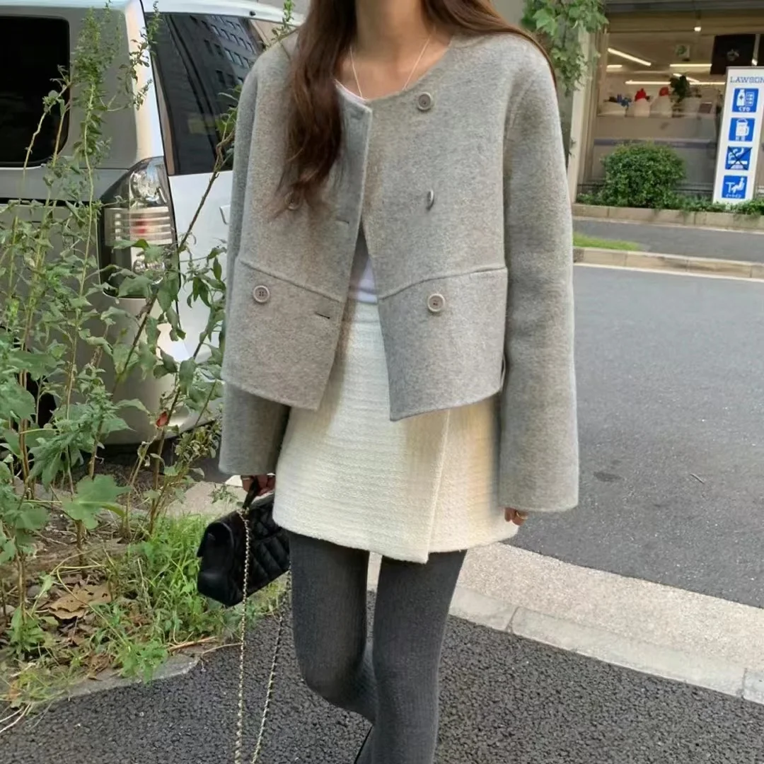 Elegant Retro round Neck Double Buttoned Short Woolen Jacket for Women Dongda Gate Style Commute Polyester Fiber Long Sleeve