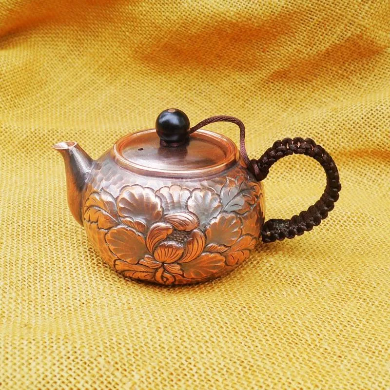 Hand‑Carved Floral Red Copper Teapot Hand Forged Small Copper Tea Kettle Anti‑Scald Braided Handle For Kung Fu Tea Home Brewing