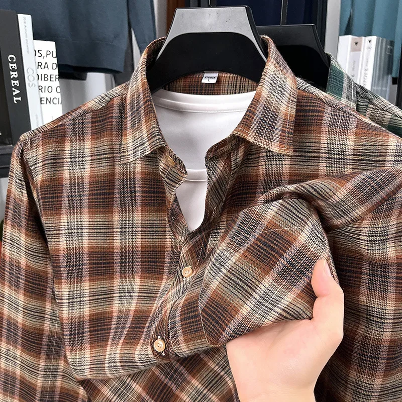 قميص رجالي جديد لخريف 2025 مخطط ومطبوع بأكمام طويلة قميص رجالي غير رسمي متعدد الاستخدامات
