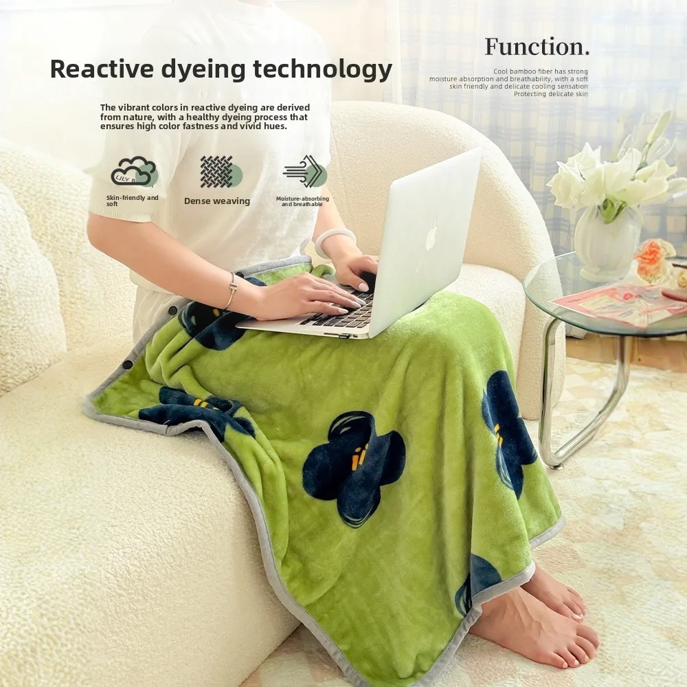 Coralline Velvet Shoulder Wrap Blanket Air Conditioner Sofa Nap Cover Blanket Children's Summer Light Blanket Office Ins Style