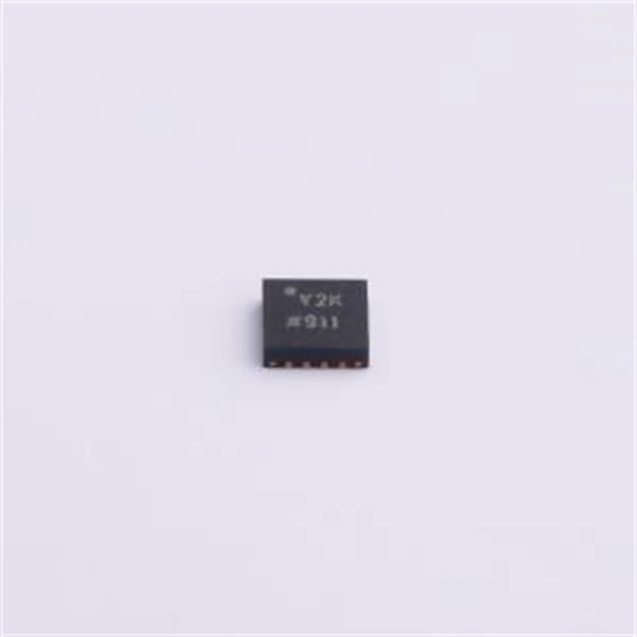 

2PCS/LOT ADCLK944BCPZ-R7 (Clock/Timing)