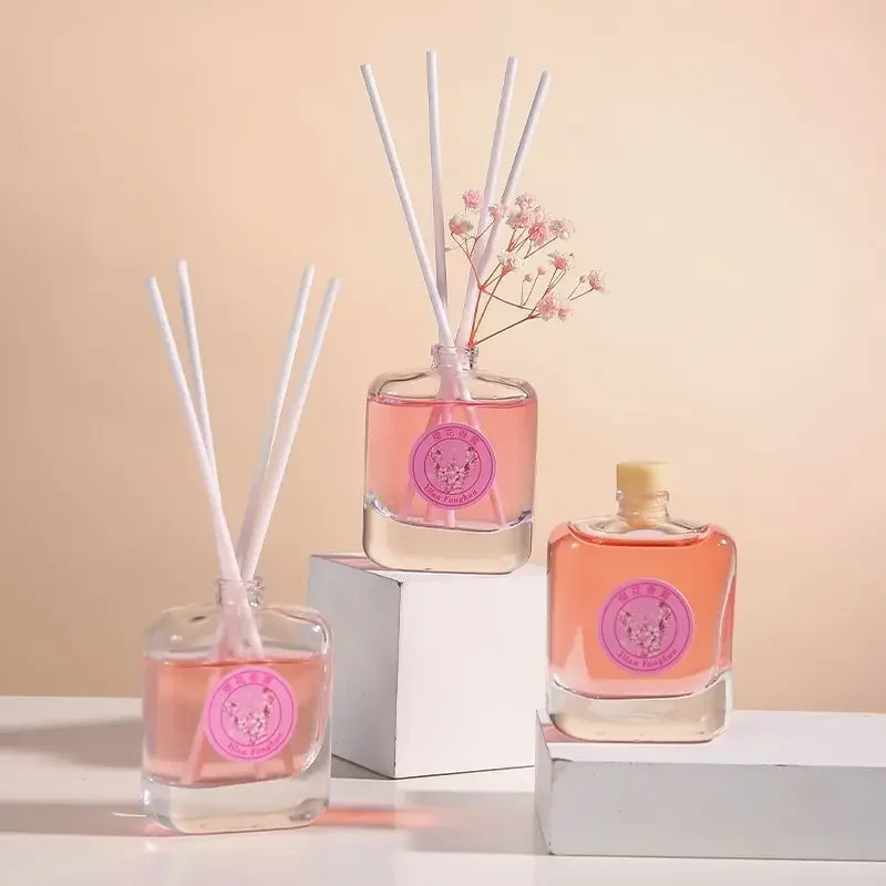 50ml Romantic Pink Home Perfume Oil Aromatherapy Reed Diffuser Oil Indoor Freshness Reed Diffuser Set for Hotel Home Toilet