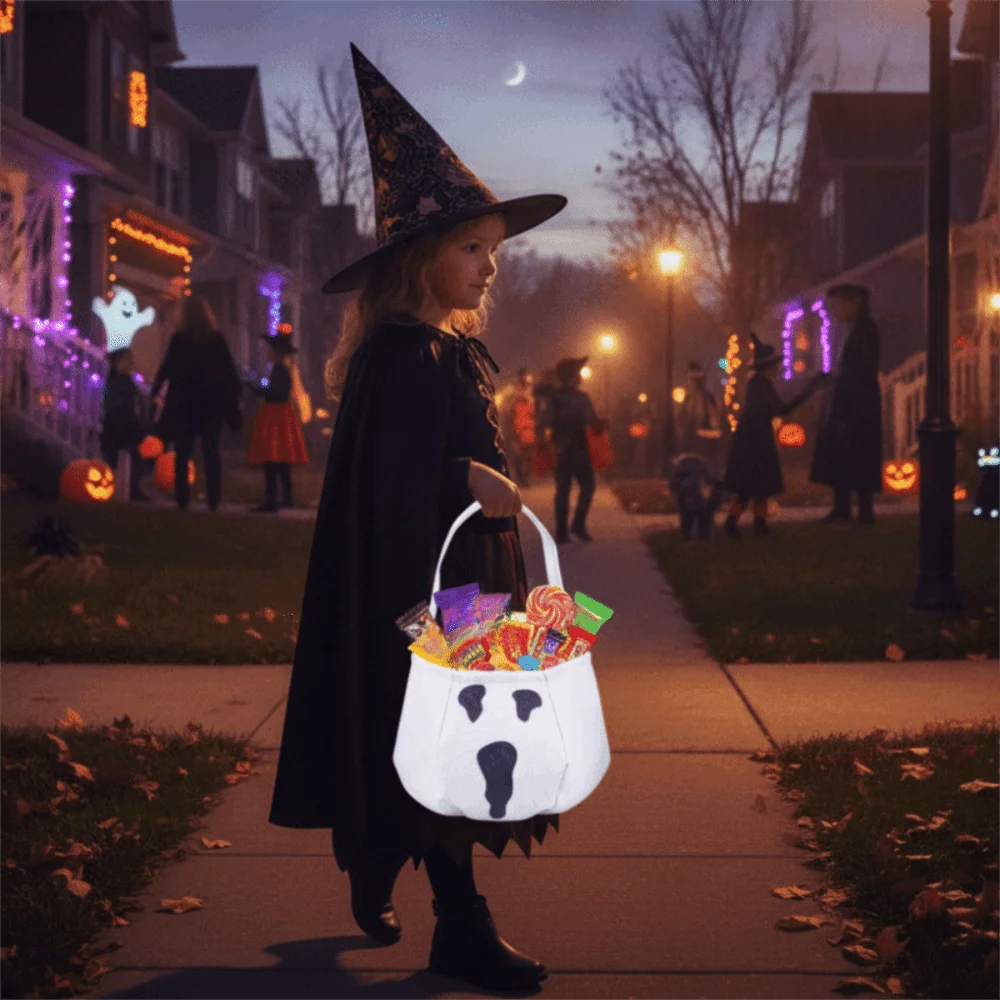 Non-woven Fabric Halloween Ghost Candy Bag White Reusable Halloween Candy Bucket Folding Lightweight Trick-Or-Treat Candy Basket