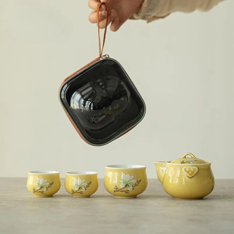 

Hand Painted Magnolia Flower Portable Tea Set Ceramic Outdoor Teacup Set Tea Pot Travel Tea Accessories Camping Porcelain Pair