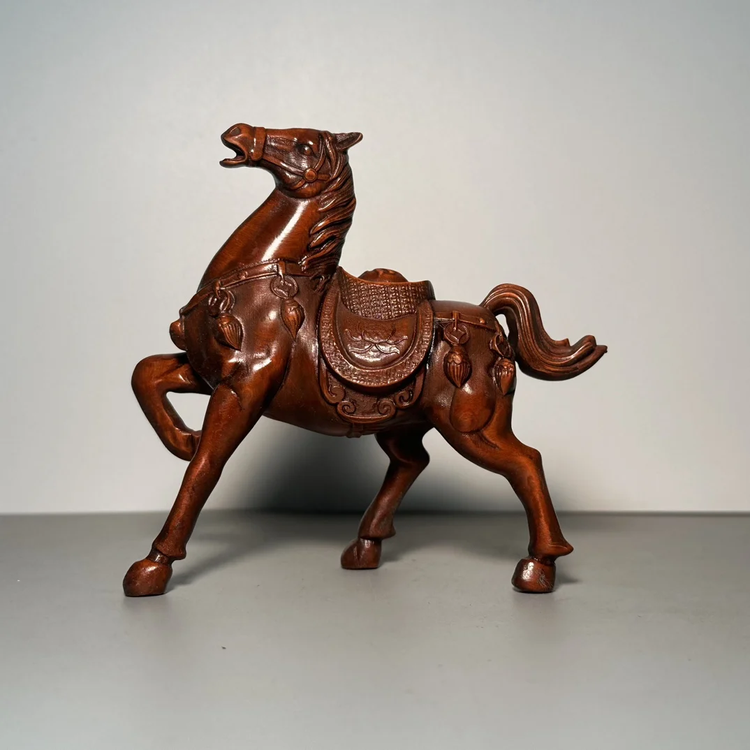 Chinese wood carving old collection boxwood boutique immediately have money carved tabletop home pony decoration