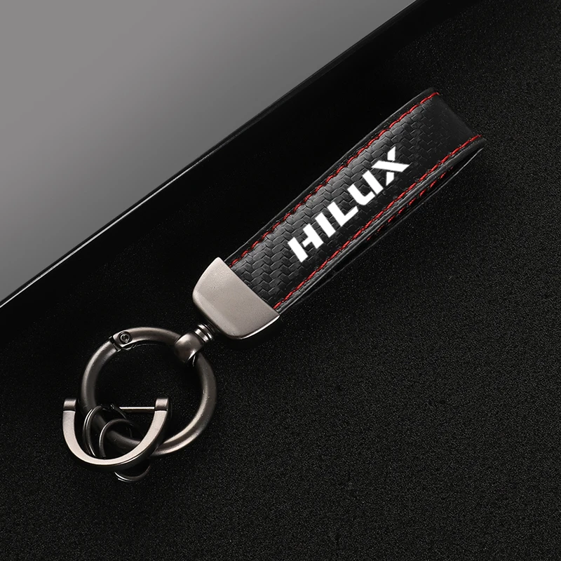 Leather car keychain Horseshoe Buckle Jewelry for Toyota Hilux Surf Vigo Revo 2017 2018 with logo  car Accessories