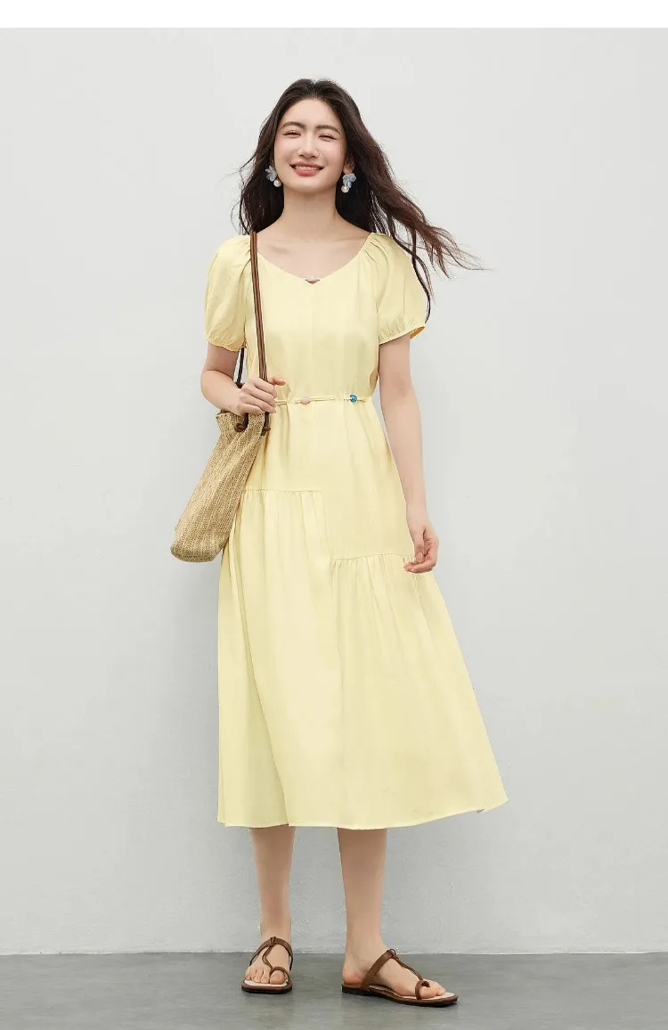 SENTUBILA Damen A-Linien-Kleid, weiß, V-Ausschnitt, asymmetrischer Schnitt, farblich abgesetzte Details, mit Perlen verziert, mit Bändern, kurze Puffärmel, Kleid 162LO5948 – Detail 26