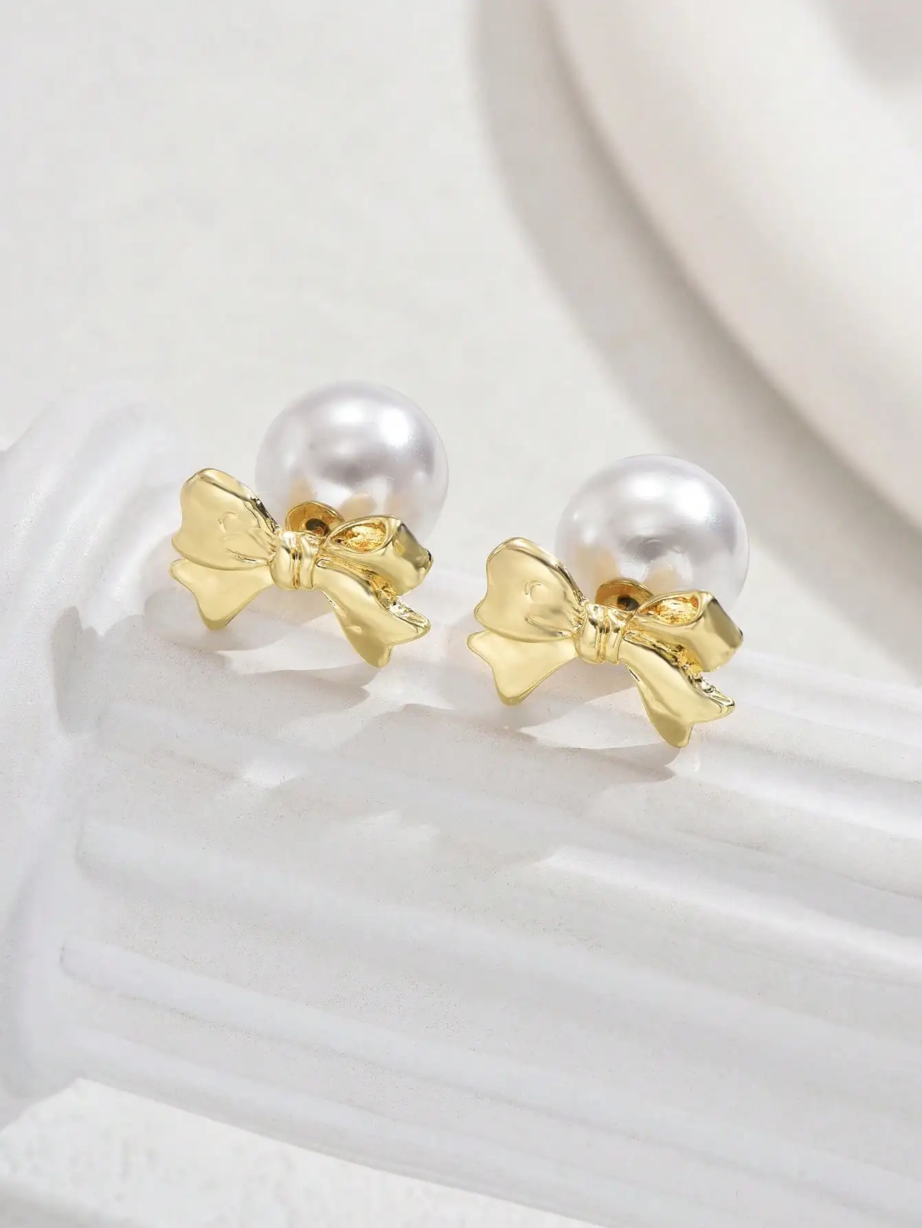 

Серьги-гвоздики с золотым бантом и искусственным жемчугом для женщин, элегантное украшение для вечеринок, подарок