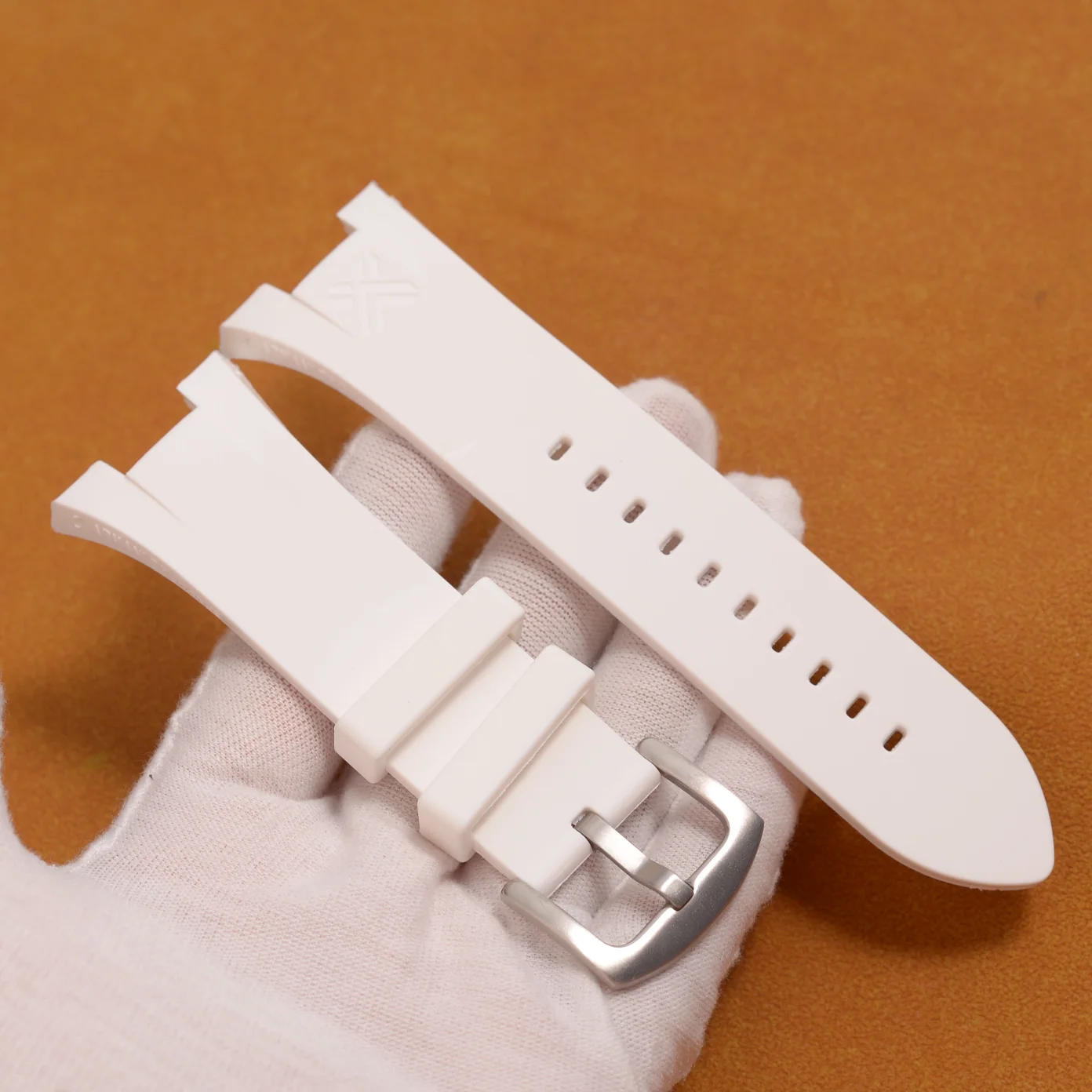 Rubber Watchband for Armani Ax1803 1802 1050 Waterproof Sweat-Proof Soft Comfortable Notch Black Silicone Watch Band 34x14mm