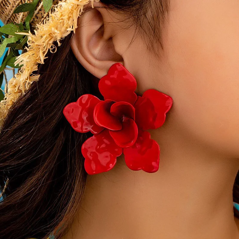 Vintage Exaggerated Metal Large Red Flower Earrings for Women Europe America Personality Trend Party Jewelry Holiday Accessories